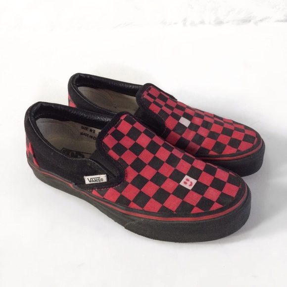 sharpie on checkered vans